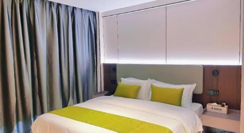 Bed in GreenTree Inn Express Guangxi Nanning Mingyang Avenue Nanning Airport