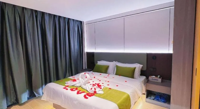 Bed in GreenTree Inn Express Guangxi Nanning Mingyang Avenue Nanning Airport