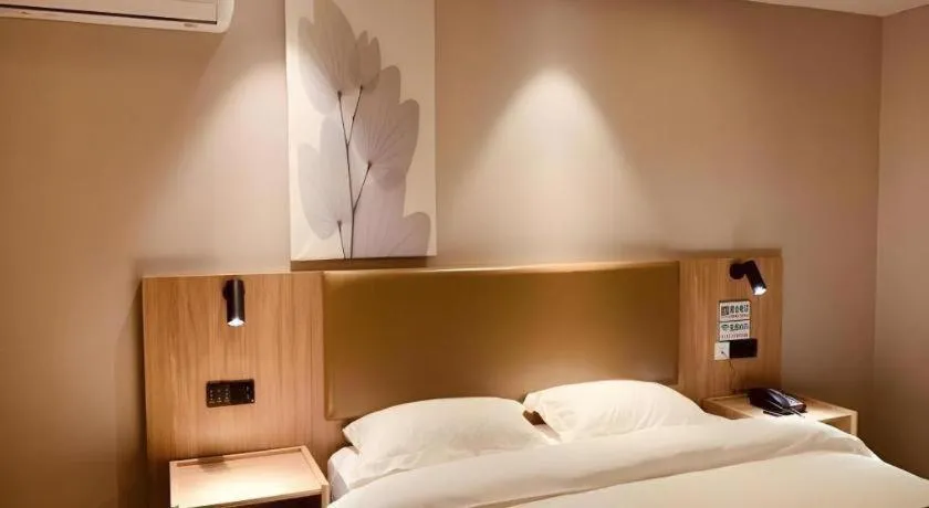 Bed in GreenTree Inn Hebei Xingtai Pingxiang County Jianshe Street