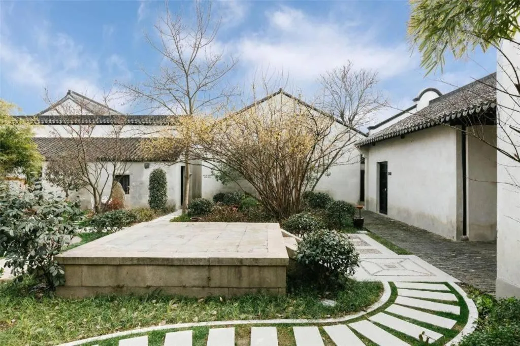 Blossom House Nanxun Qiushu Lane