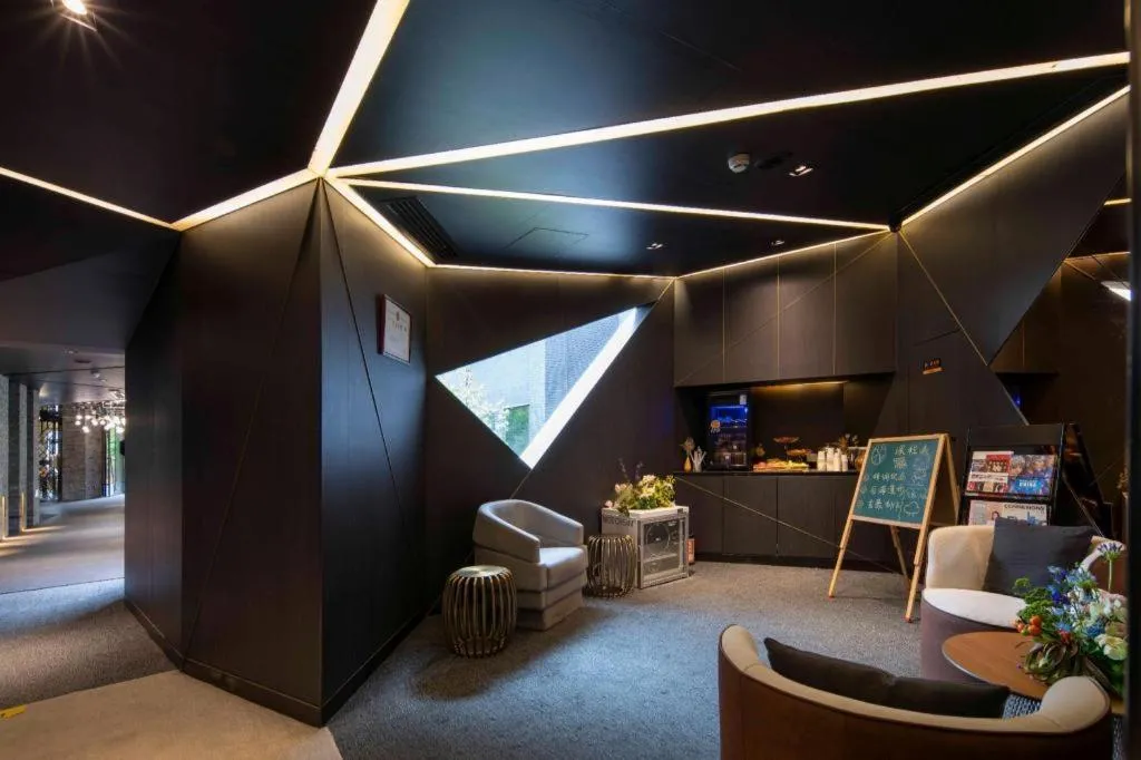 Blossom House Beijing Houhai