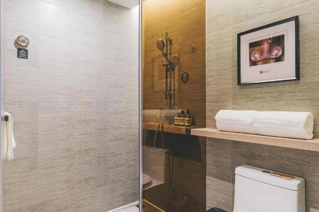 Atour Light Hotel Chengdu Wuhou Shuangnan Hongpailou Road