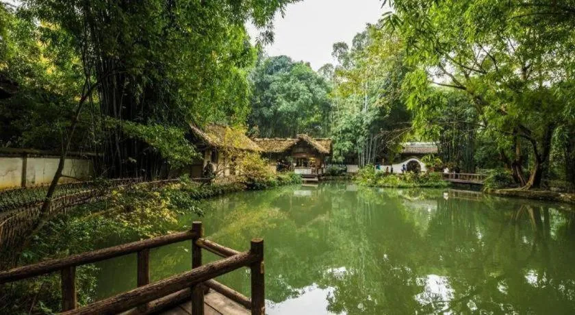 Atour Light Hotel Chengdu Wuhou Shuangnan Hongpailou Road