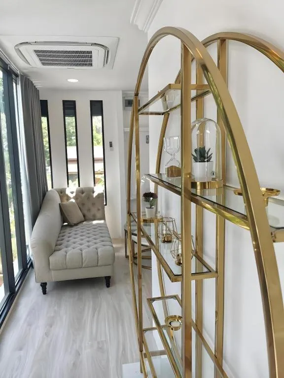 AT Kung Kra baen Hotel and Residence