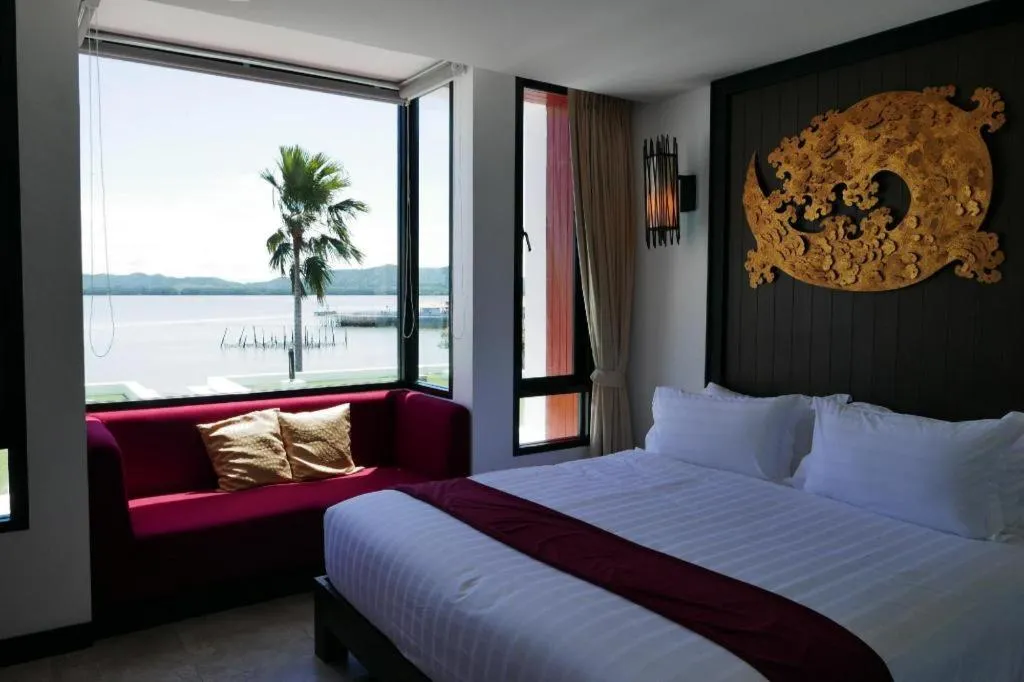 Bed in AT Kung Kra baen Hotel and Residence