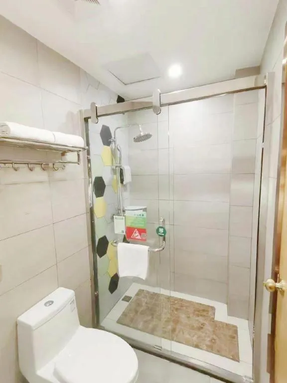 Vatica Hotel Hefei Yaohai Longgang Subway Station