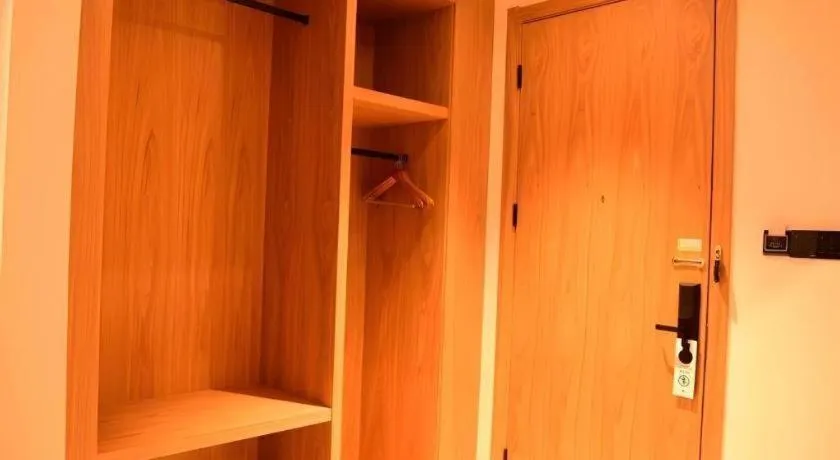 GreenTree Inn Xingta Songjing Street Financial Center