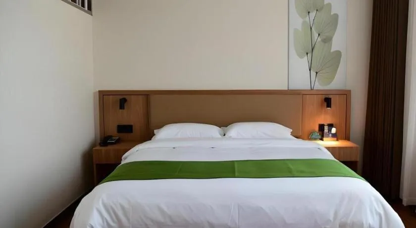 Bed in GreenTree Inn Xingta Songjing Street Financial Center