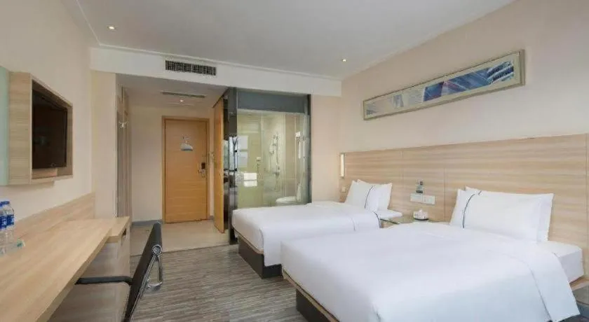 Bed in City Comfort Inn Changsha Window of the World Zhongmao City