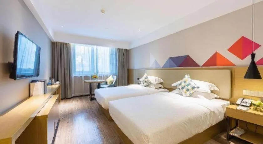 Bed in City Comfort Inn Guangzhou Shixi Metro Station Pazhou Exhibition