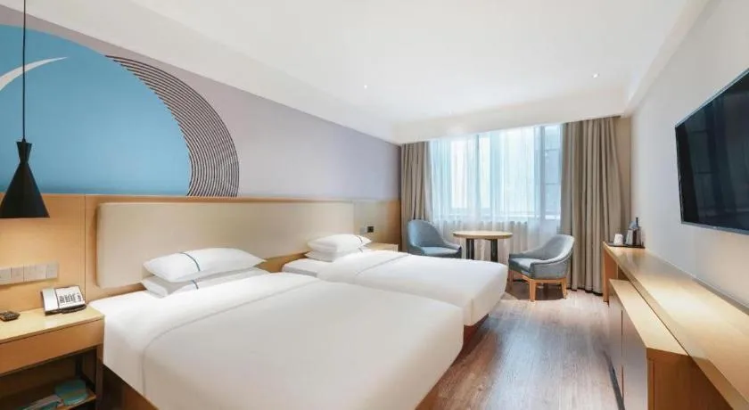 Bed in City Comfort Inn Guangzhou Shixi Metro Station Pazhou Exhibition