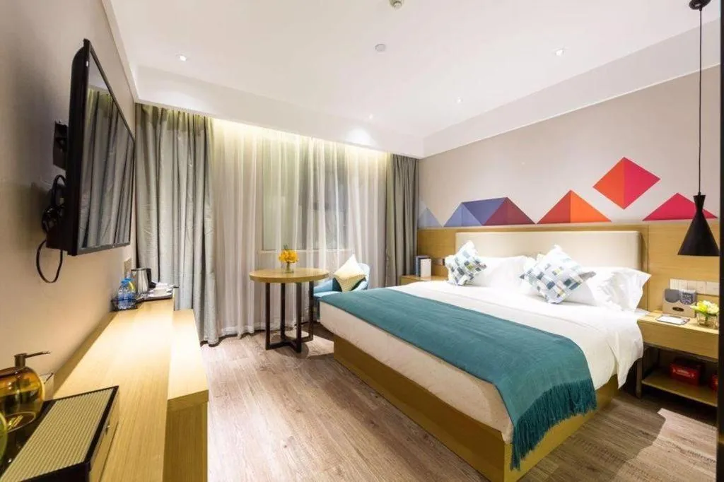 Bed in City Comfort Inn Guangzhou Shixi Metro Station Pazhou Exhibition