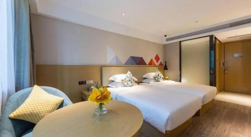 Bed in City Comfort Inn Guangzhou Shixi Metro Station Pazhou Exhibition