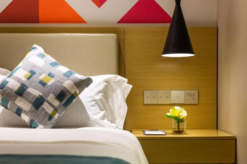 Bed in City Comfort Inn Guangzhou Shixi Metro Station Pazhou Exhibition