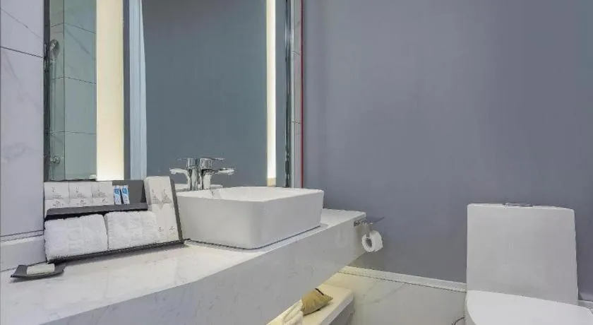 Borrman Hotel Guigang Pingnan Donghu