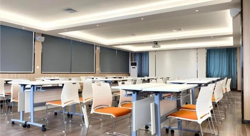 Borrman Hotel Guigang Pingnan Donghu