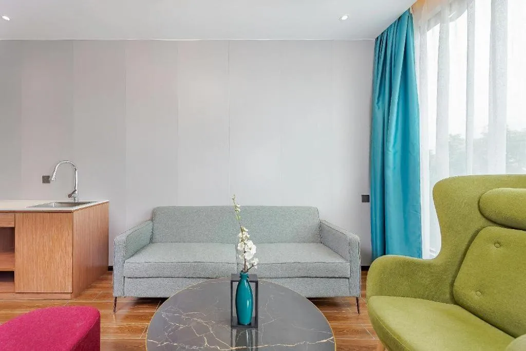 Borrman Hotel Guigang Pingnan Donghu