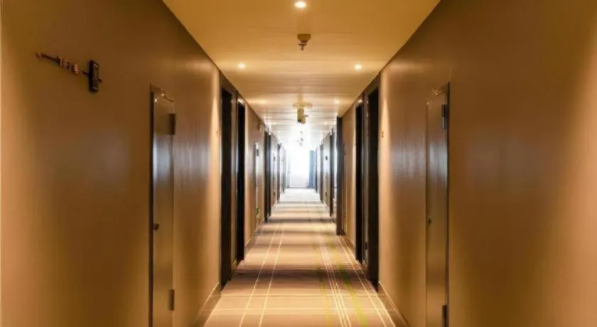 City Comfort Premier Hotel Wuhan Wangjiawan Hanyang Bus Station Metro Station