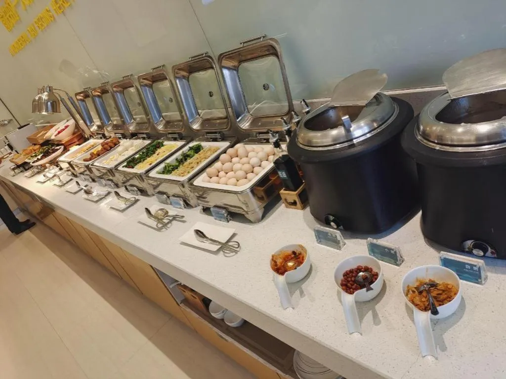 City Comfort Inn Dandong Railway Station Yalu River Scenic Area