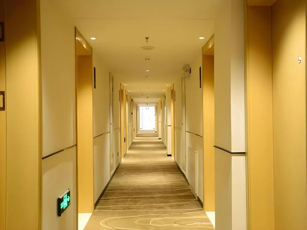 City Comfort Inn Dandong Railway Station Yalu River Scenic Area