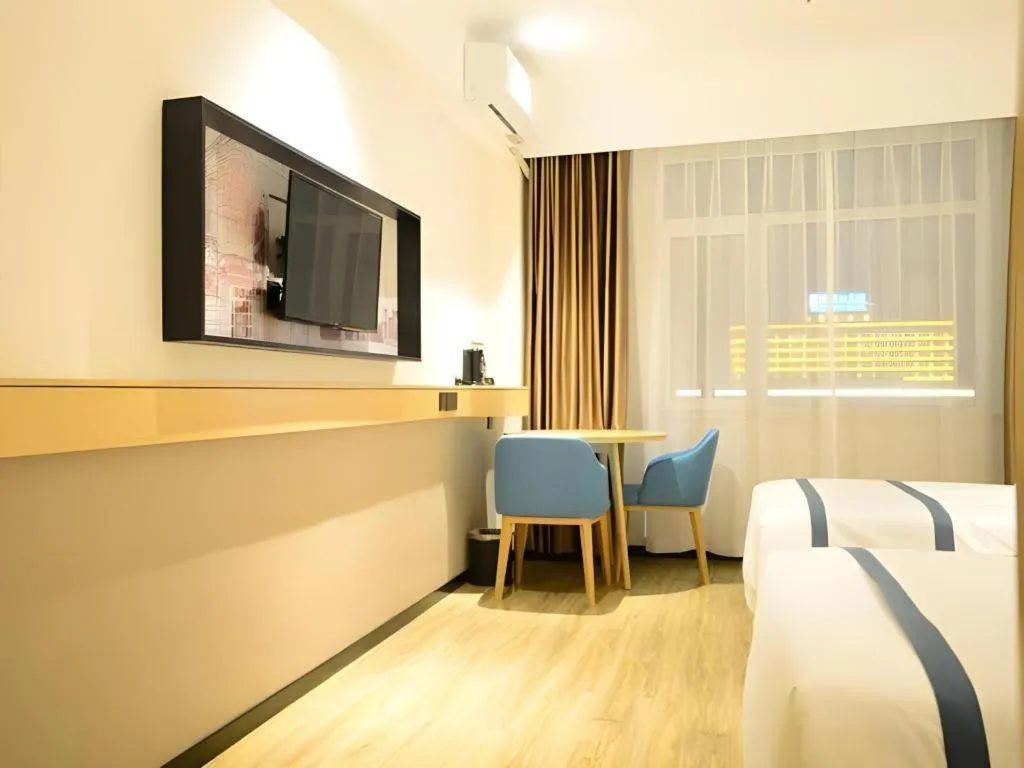 City Comfort Inn Dandong Railway Station Yalu River Scenic Area