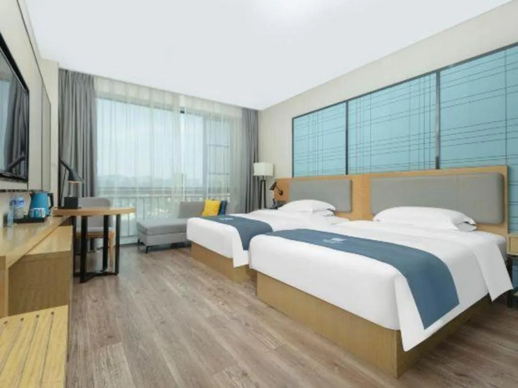 Bed in Echarm Hotel Changsha Yuelu Mountain West Bus Station Metro Station