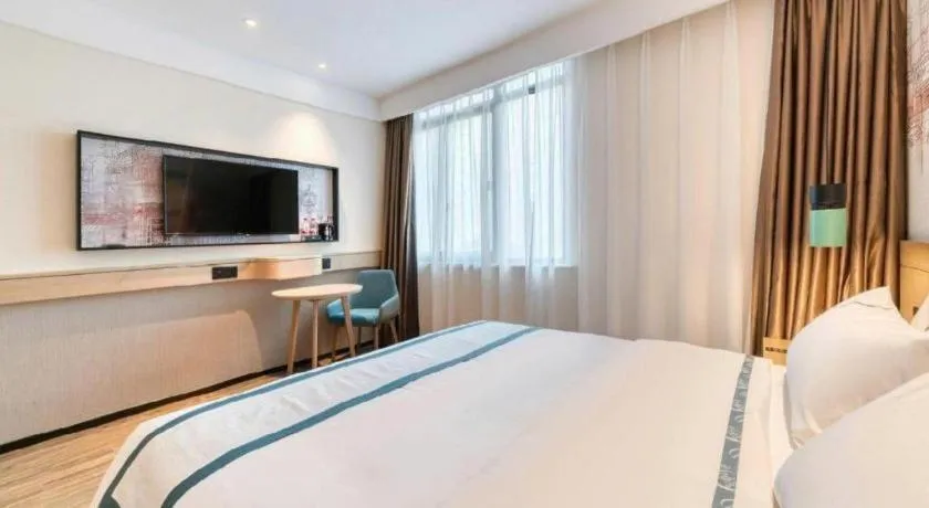 Bed in City Comfort Inn Nanchang Zhangshulin Shashagou Metro Station