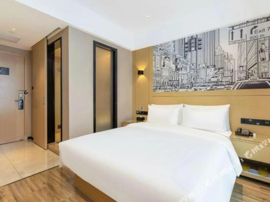 Bed in City Comfort Inn Nanchang Zhangshulin Shashagou Metro Station