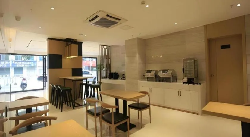 City Comfort Inn Nanchang Zhangshulin Shashagou Metro Station