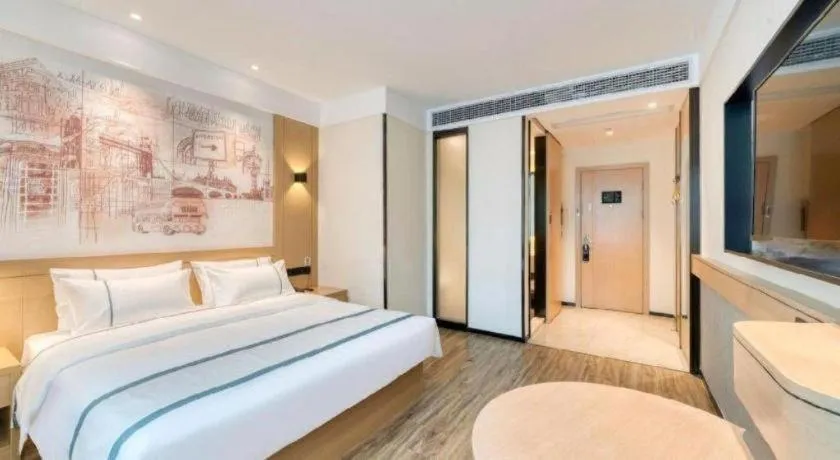 Bed in City Comfort Inn Nanchang Zhangshulin Shashagou Metro Station