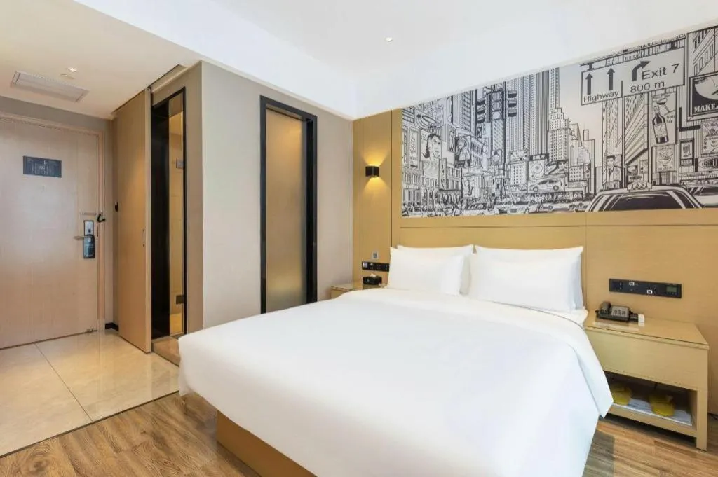 Bed in City Comfort Inn Nanchang Zhangshulin Shashagou Metro Station