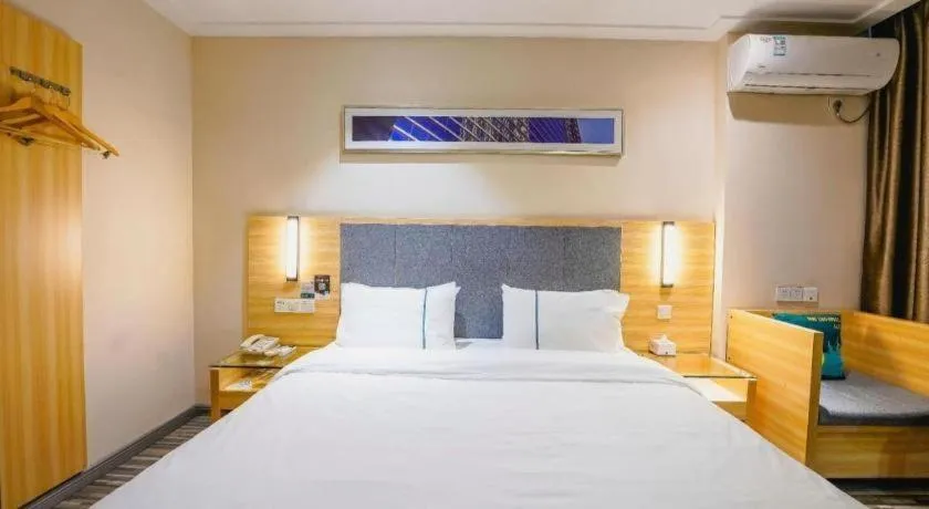 Bed in City Comfort Inn Nanchang Bayi Square Metro Station Wushang