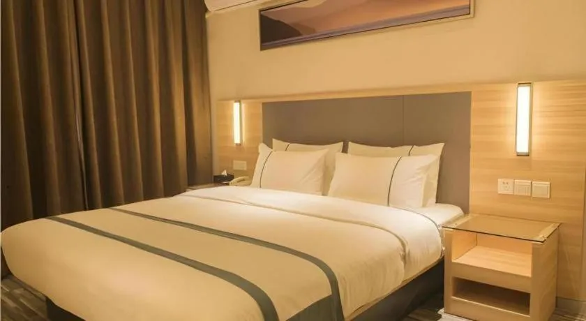 Bed in City Comfort Inn Anyang Railway Station