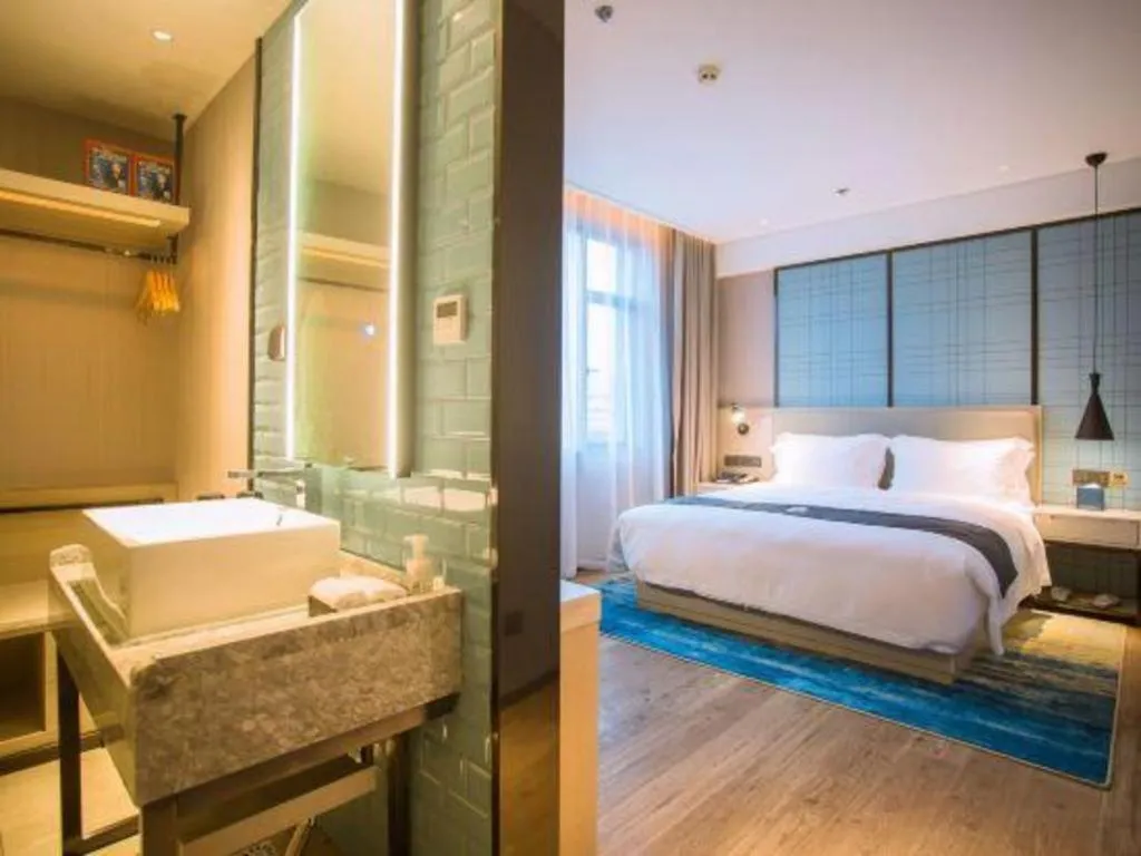 Bed in Echarm Hotel Nanchang Bayi Square Metro Station Wushang MALL