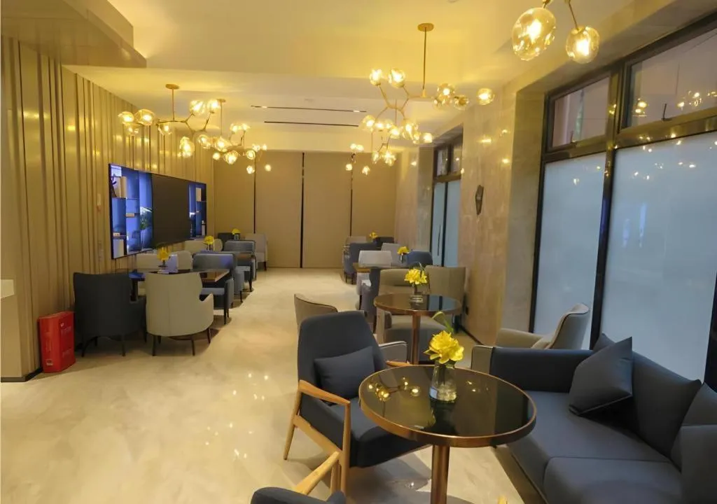 Echarm Hotel Nanchang Bayi Square Metro Station Wushang MALL