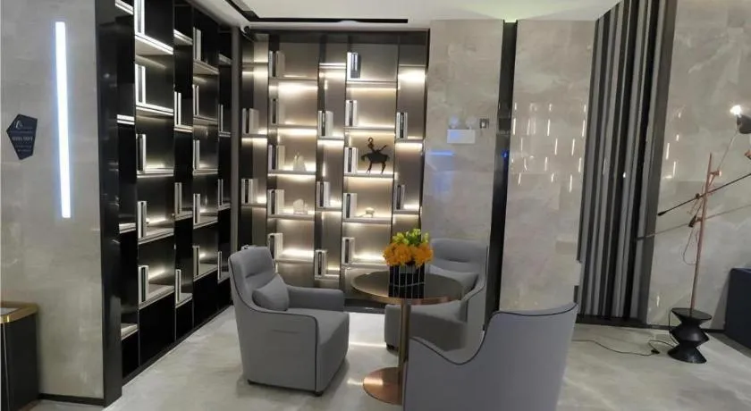 Echarm Hotel Nanchang Bayi Square Metro Station Wushang MALL