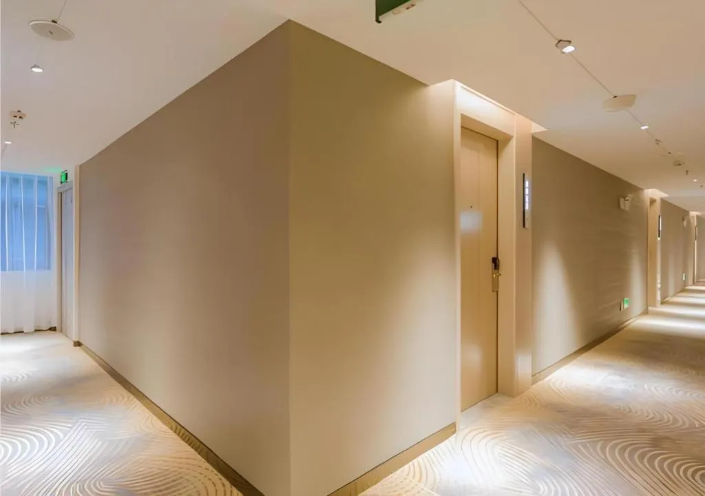 Echarm Hotel Nanchang Bayi Square Metro Station Wushang MALL