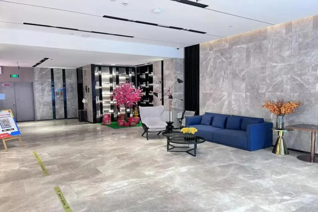 Echarm Hotel Nanchang Bayi Square Metro Station Wushang MALL