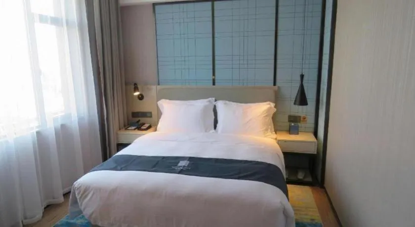 Bed in Echarm Hotel Nanchang Bayi Square Metro Station Wushang MALL