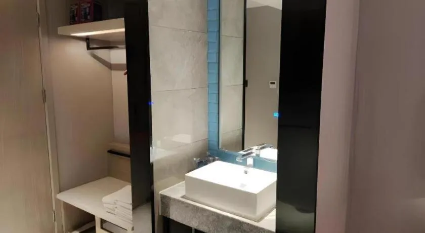 Echarm Hotel Nanchang Bayi Square Metro Station Wushang MALL