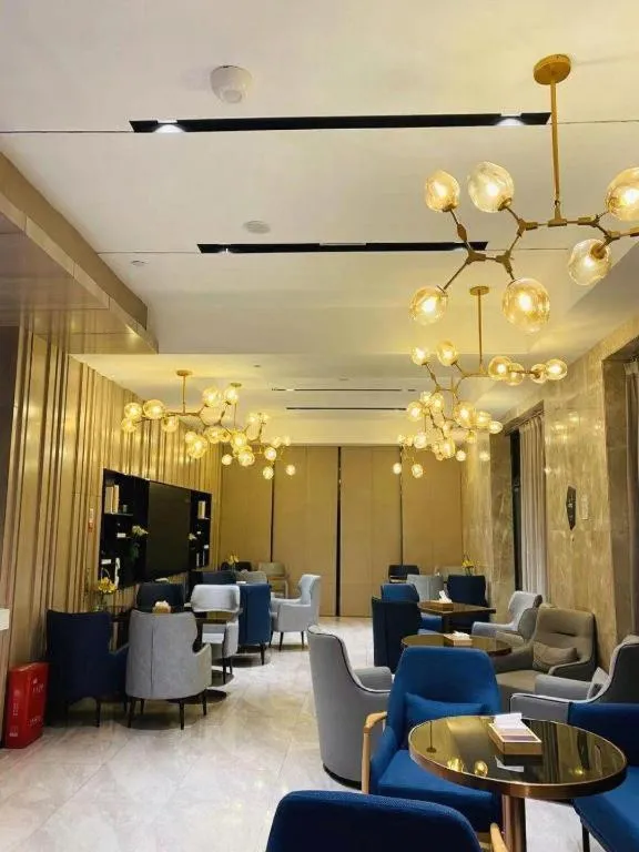 Echarm Hotel Nanchang Bayi Square Metro Station Wushang MALL