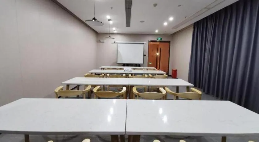 Borrman Hotel Chongqing Liberation Monument Hongyadong