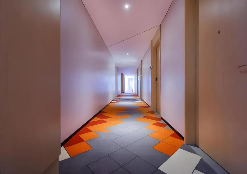 Borrman Hotel Chongqing Liberation Monument Hongyadong