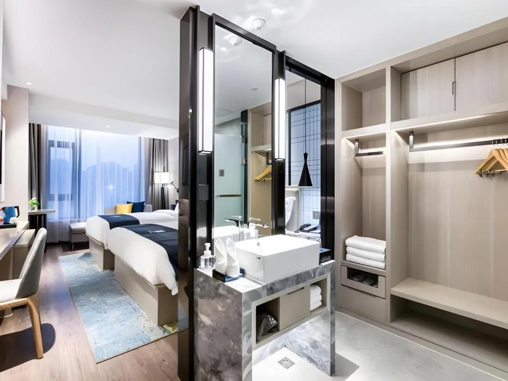 Bed in Echarm Hotel Huzhou Wuyue Plaza Children's Clothing City