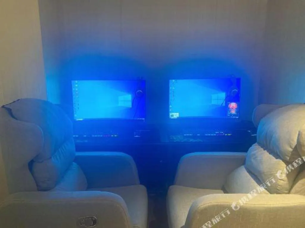 Echarm Hotel Huzhou Wuyue Plaza Children's Clothing City