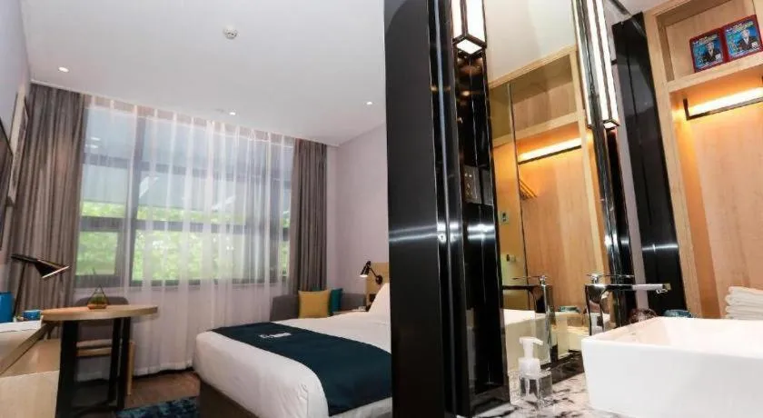 Bed in Echarm Hotel Hefei South Railway Station Qiupuhe Road Metro Station