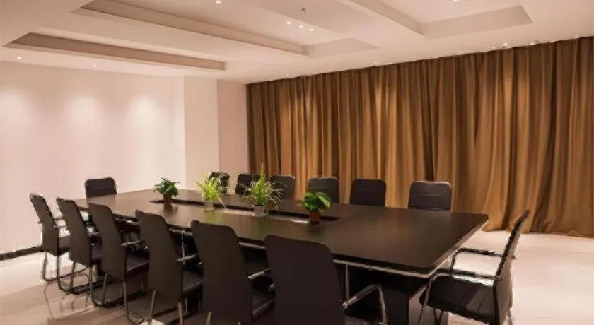 City Comfort Inn Qichun Experimental Middle School