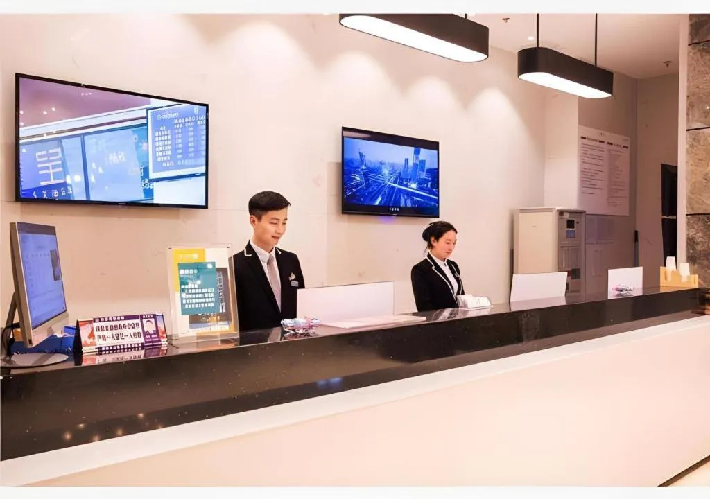 City Comfort Inn Qichun Experimental Middle School