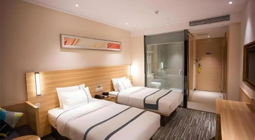 Bed in City Comfort Inn Qichun Experimental Middle School