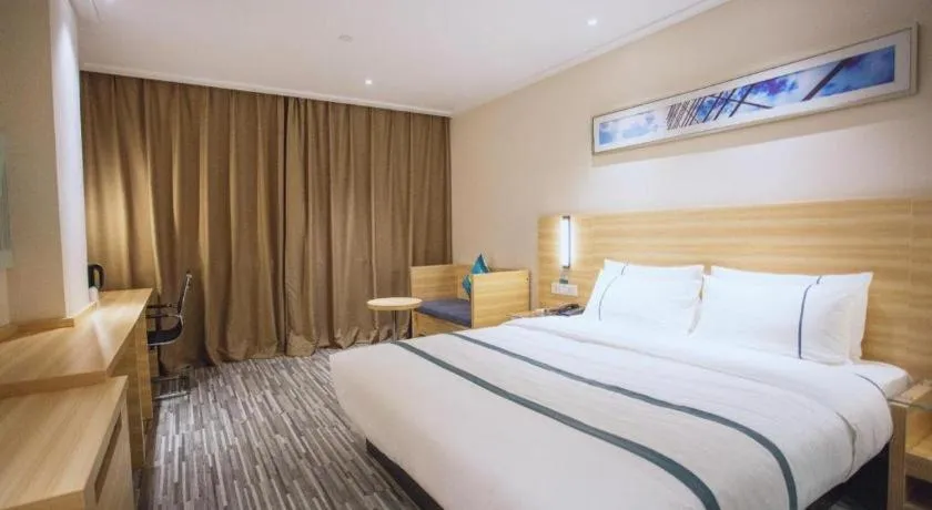 Bed in City Comfort Inn Qichun Experimental Middle School